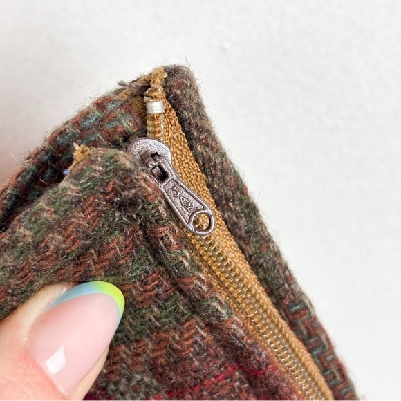 Vintage 90s Brandon Thomas Patchwork Tweed Wool Blend Mini Skirt Sz 26 - Picture 5 of 12